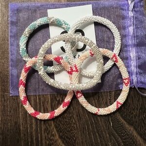 Sashka Co Beaded Bracelets Set of 5 B22